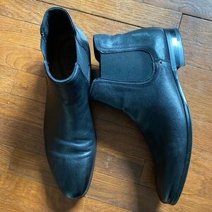 Aldo’s dressy shoes 👞